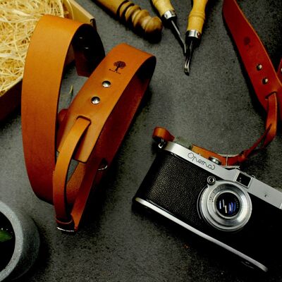 Leather camera strap