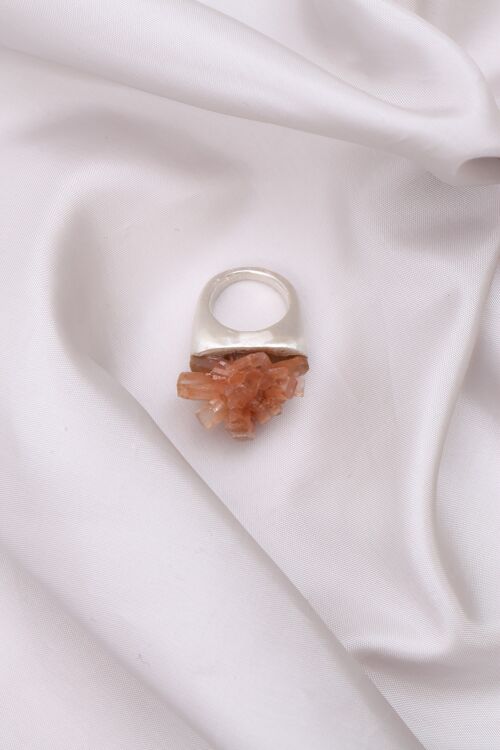 Ring Encourage with Aragonite