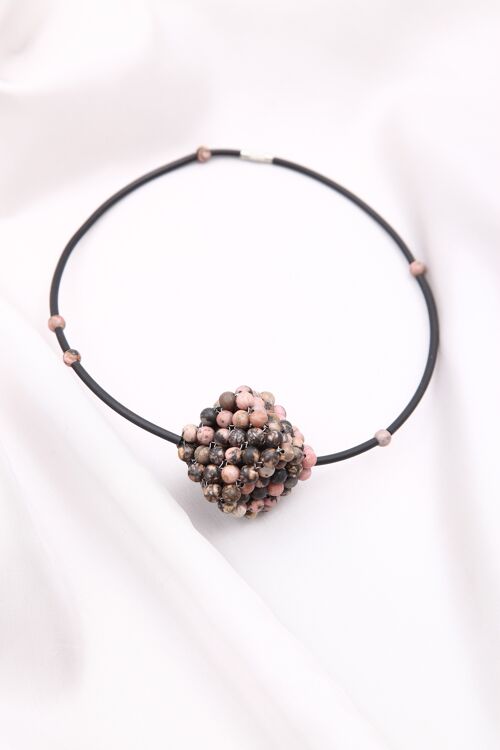 Cube necklace with pink Onyx