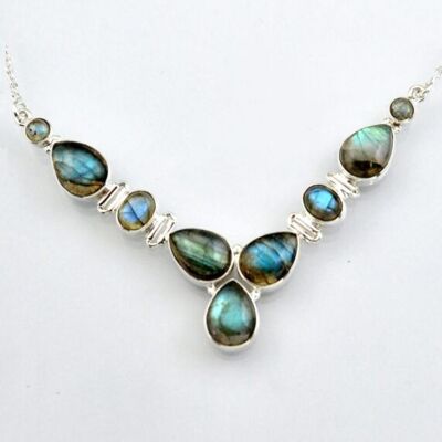 Collana “Calma e Potenza” in Labradorite e Argento 925