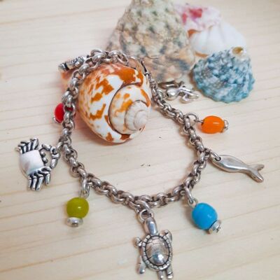 Chain bracelet with sea pendants