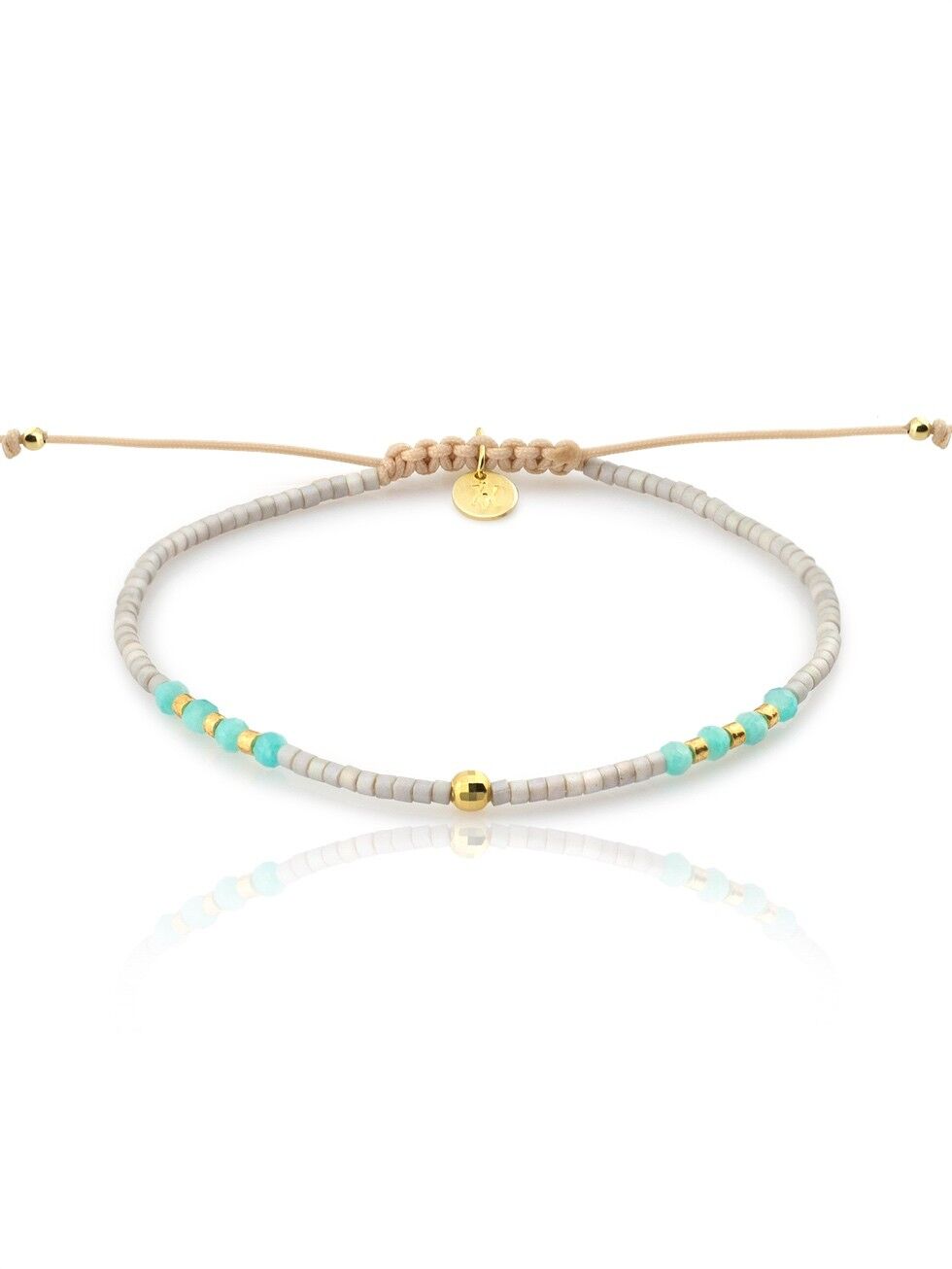 CAMPO GLD. Bracciale in filo macramè, argento 925, pietra blu, placcato oro.