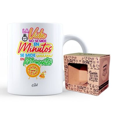 Mug – Life is not measured in minutes, it is measured in moments
