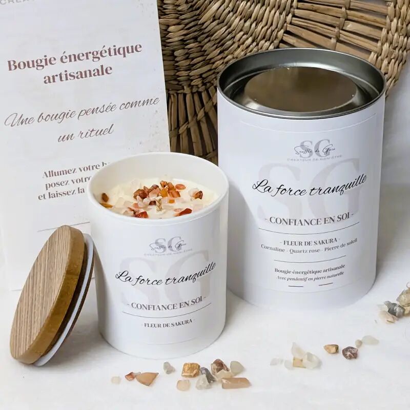 Bougie Lithothérapie La force tranquille – Bougie bijou fleur de sakura, pierres naturelles & pendentif surprise