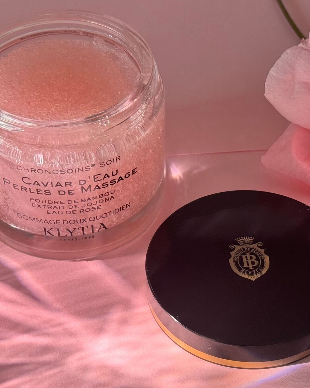 Caviar d'eau Perles de Massage - Gommage exfoliant doux