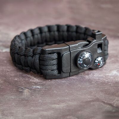 Paracord Survival Bracelet Pro