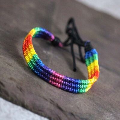 Bracciale intrecciato arcobaleno