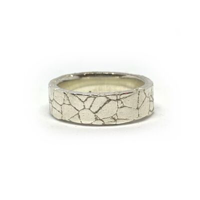 Sterling silver cracked ring_