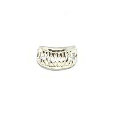 Sterling silver lockjaw ring_