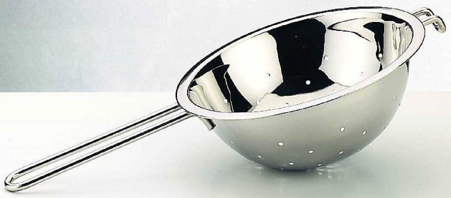 IBILI - Stainless Steel Strainer - 20 cm Diameter - Precise Filtering