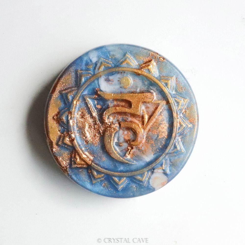 Chakra de la garganta - Jabón de piedras preciosas de sodalita