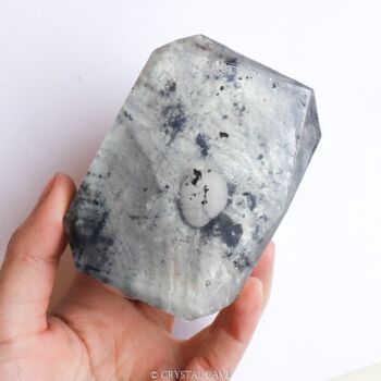 Element Metal - Savon aux pierres précieuses de quartz de neige 4