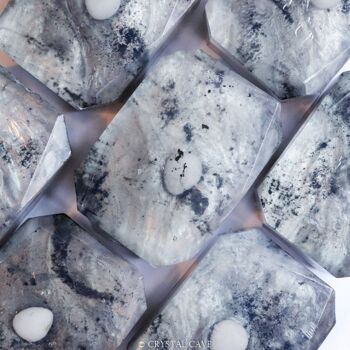 Element Metal - Savon aux pierres précieuses de quartz de neige 5