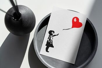 Carte postale Banksy - Fille au ballon rouge 2