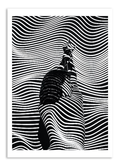 Postcard Fine Line Woman - Zebra