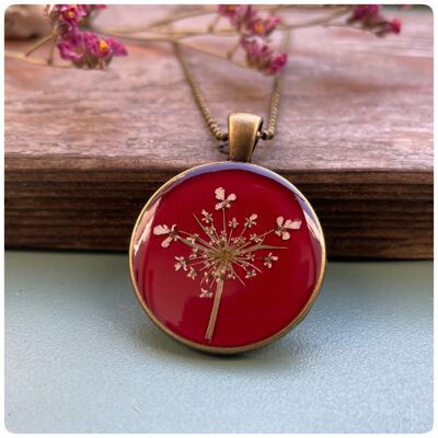 Necklace with real wild carrot flowers in burgundy