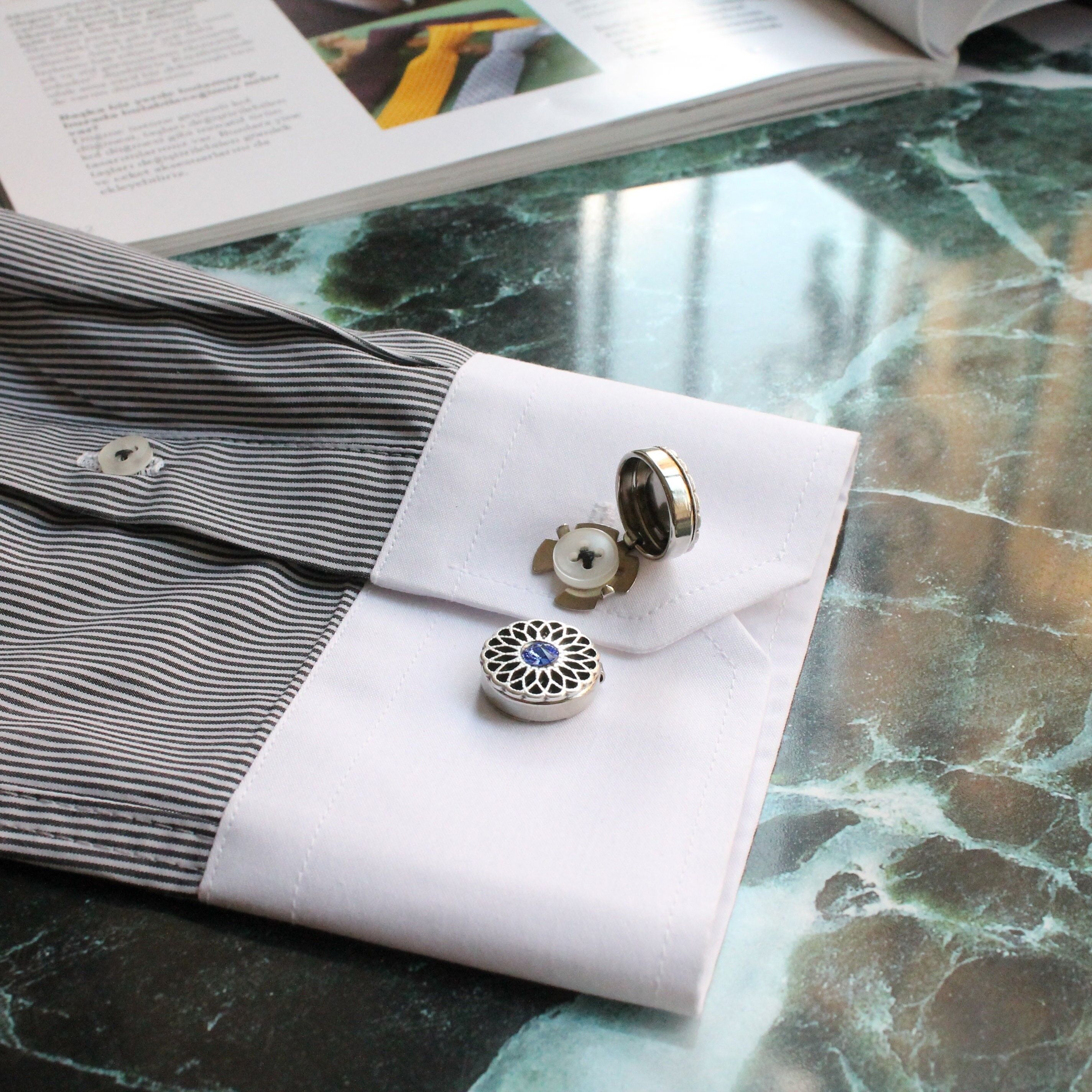 Boutons de manchette de couverture de bouton de pierres bleues marines, boutons de manchette faits à la main, bijoux pour hommes de conception unique, cadeaux pour lui, accessoire de mariage Groomsmann, SKU108