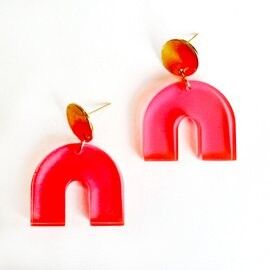 Neonpinke Ohrringe mit Schleife