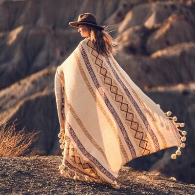 Handmade boho blanket 130 x 170 cm | Phoebe