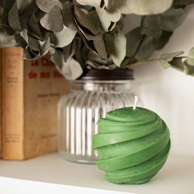 Green ball decorative candle