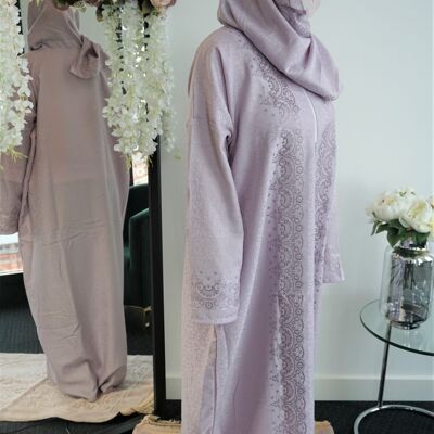 Ladies prayer dress lilac