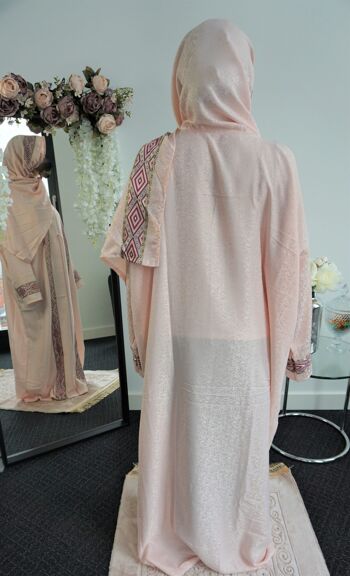 Robe de prière femme rose 5