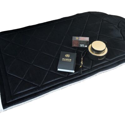 Limited Edition Ultra Velvet Prayer Rug in Black - German Quran