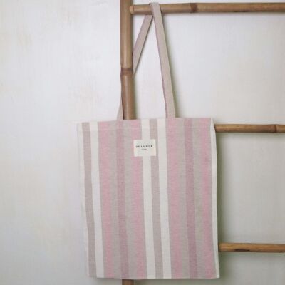Kleine Tasche mit rosa Linien