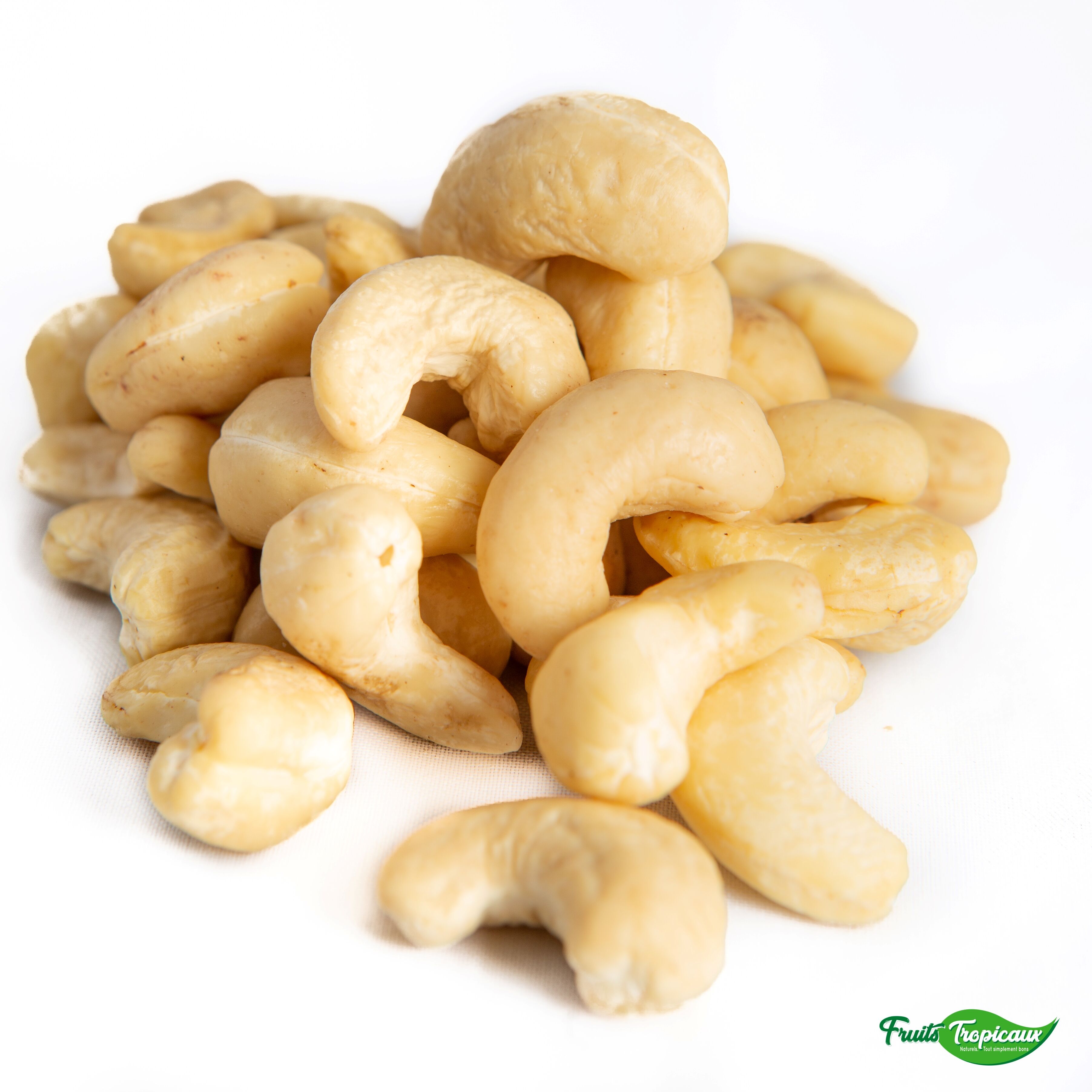 Dried fruits: Organic natural cashew nuts 1 kg