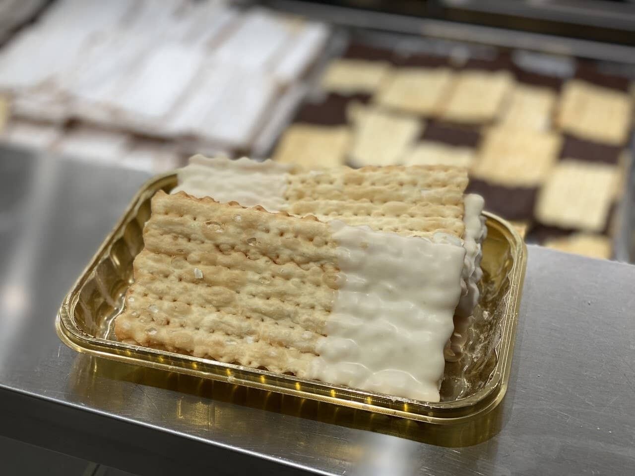 Chiacchiere al forno al cioccolato bianco