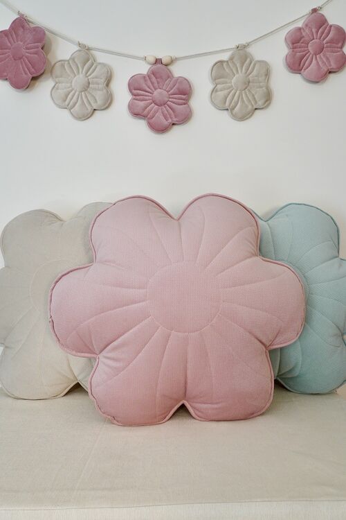 Velvet bloom pillow "Pink elderberry"