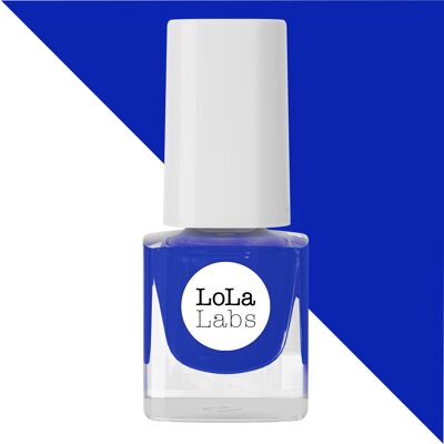vegan nail polish in blue - polenta