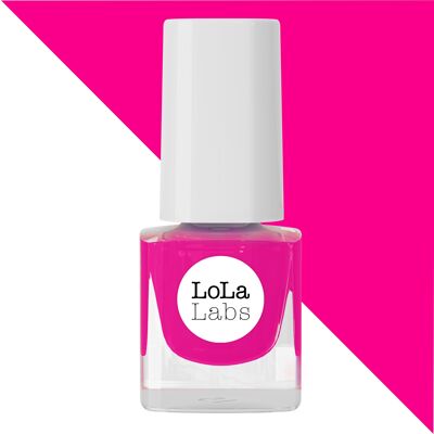 vegan nail polish in pink - bubble pink