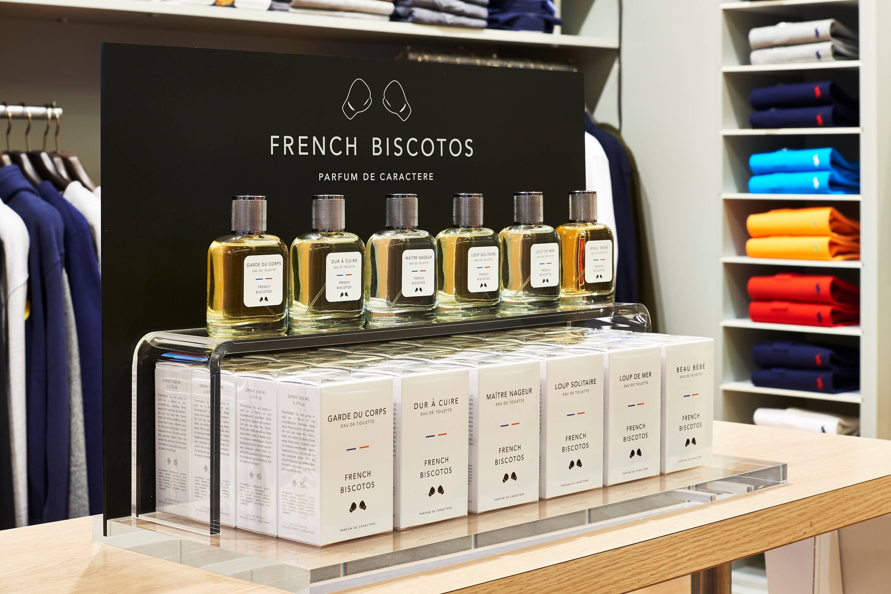 Packung Testfläschchen und Display zur Implantation