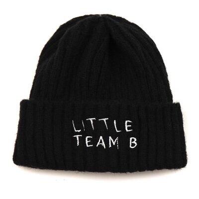 Team b logo beanie black