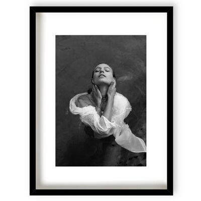 Embrace - White Frame - 790