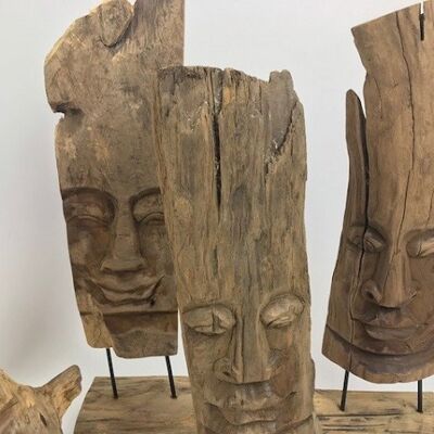 Ornamente mit Gesichtern auf Ständer H 30/50 cm handgefertigt aus Holz