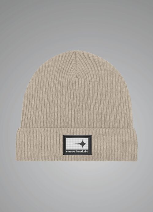 Beanie_Heather sand