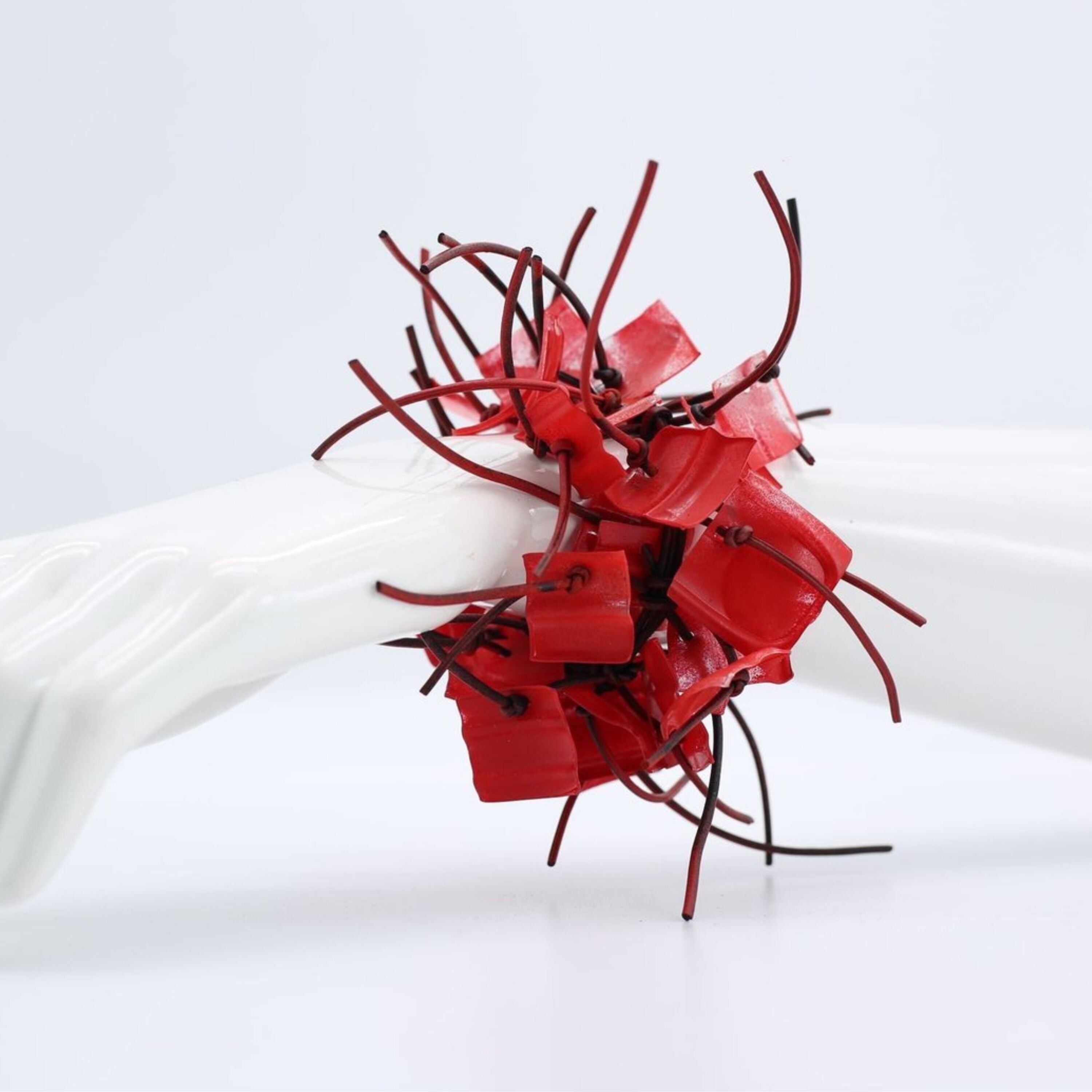 Aqua Square Armband - Handbemalt - Rot