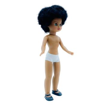 Poupée Sintra 40 cm. nude mulâtre cheveux afro yeux verts_421M-AFROV 3