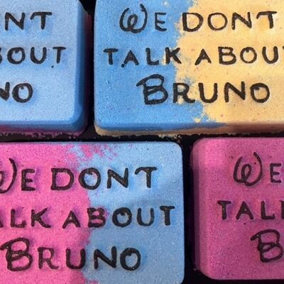 We don’t talk about Bruno - Pink & blue