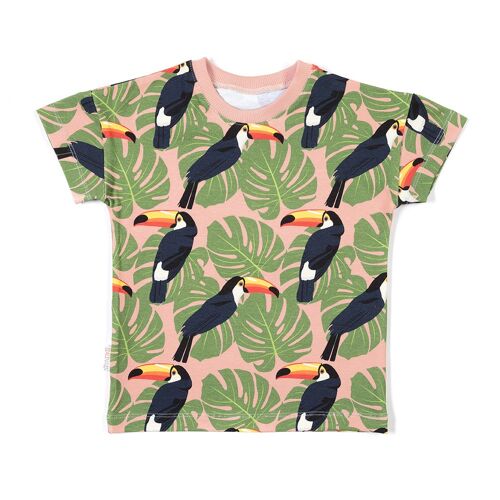 T-shirt toucan on light pink