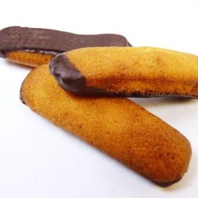 Madeleines au beurre et sa touche chocolat noir