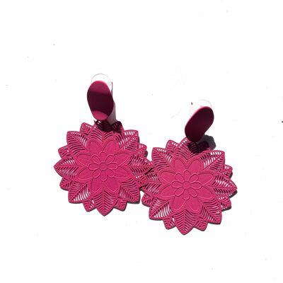 Pink strong floral earrings