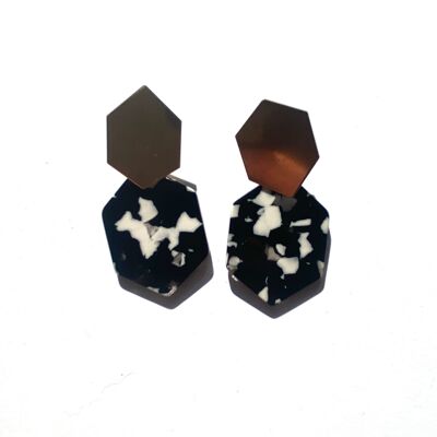 Gold and acrylic earrings (black/white)