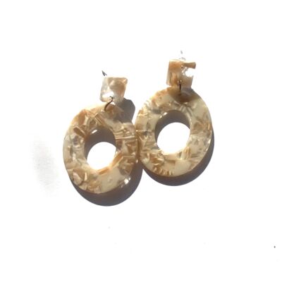 Chunky round acrylic earrings (cream/white)