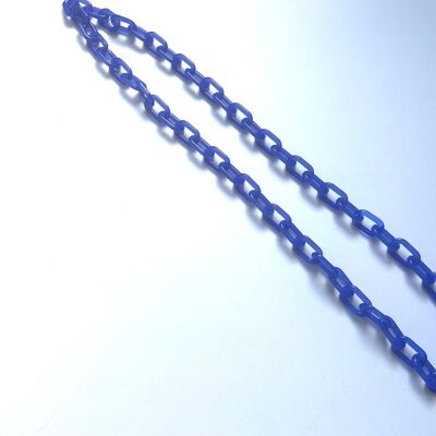 Pale royal blue acrylic chain necklace