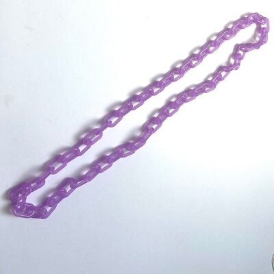 Pale purple acrylic chain necklace