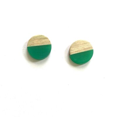 Emerald green resin and wood edge stud earrings