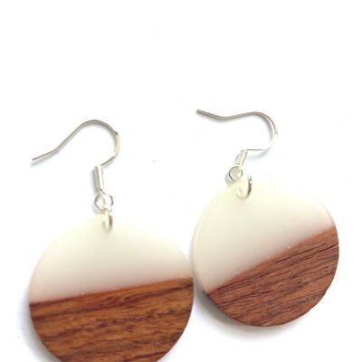 Cream resin and wood round edge earrings